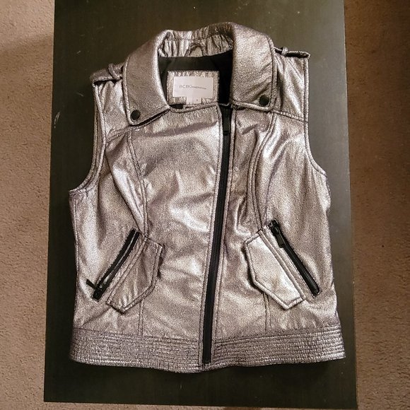 Gold Lamé Metallic Lined Vest - Picture 1 of 1